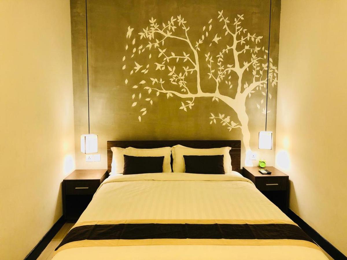 Asiban Quay Boutique Hotel Phnompen Kültér fotó