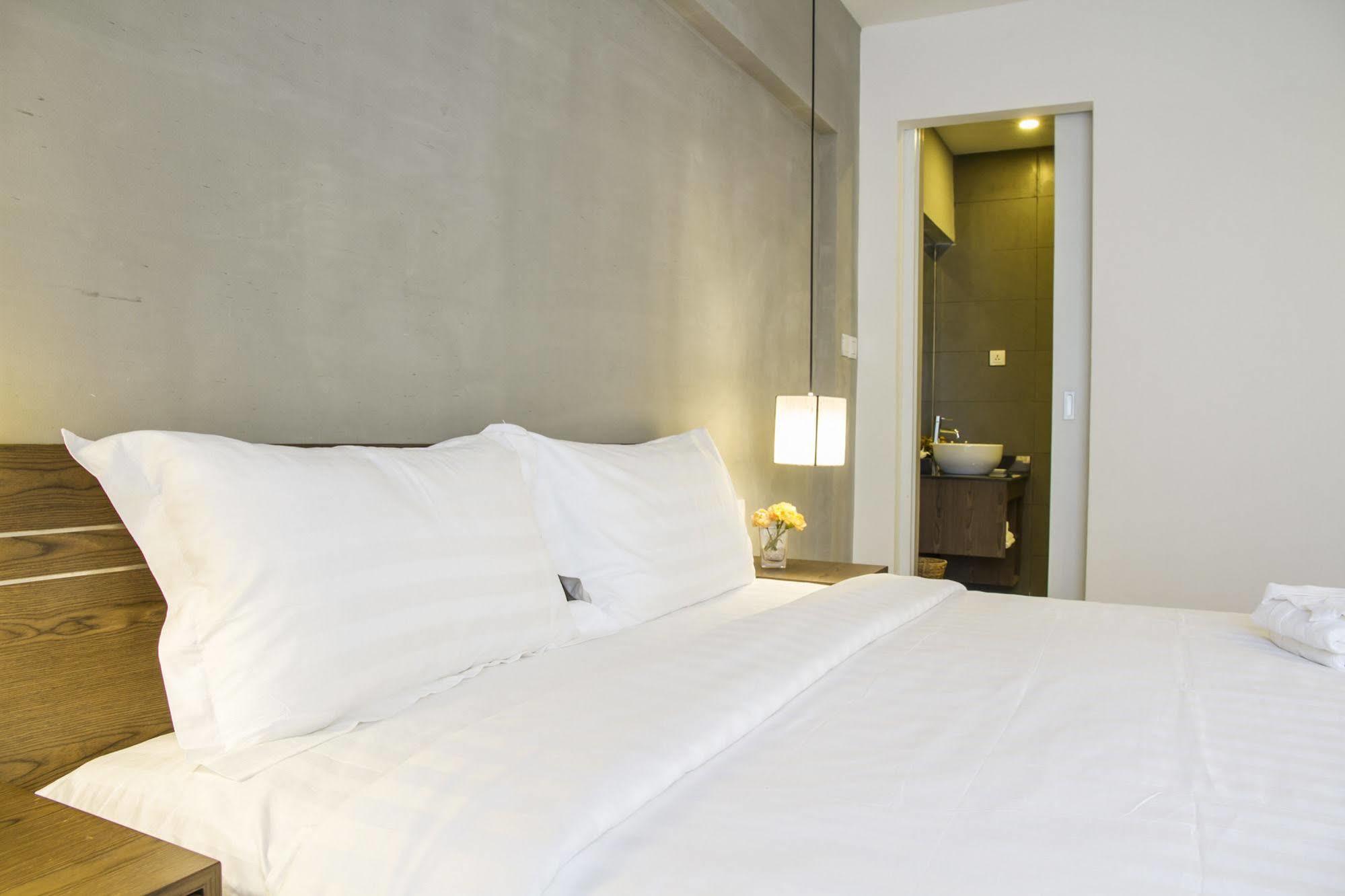 Asiban Quay Boutique Hotel Phnompen Kültér fotó